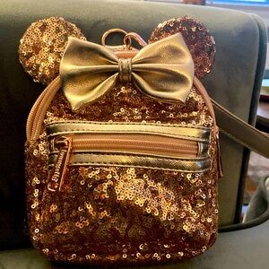 Disney Parks Loungefly Sequined Minnie Wristlet Fanny Pack